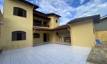 Imagem 7: Sobrado com piscina, 4 quartos, próx comércios, financia