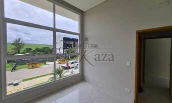 Imagem 3: Casa de condomínio para venda tem 250 metros quadrados com 3 quartos