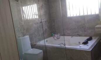 Imagem 7: Casa para venda com 300 metros quadrados com 3 quartos