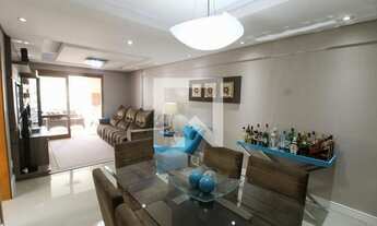 Imagem: Apartamento à Venda - Centro, 3 Quartos