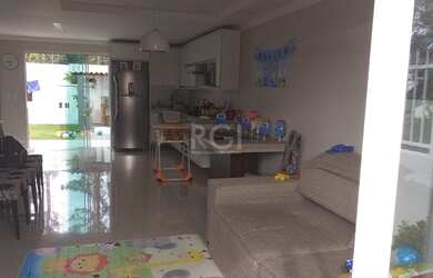 Imagem 2: Porto Alegre - Casa Padrão - Lomba do Pinheiro