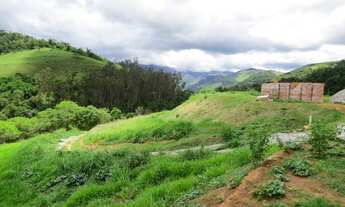 Imagem 3: Excelente propriedade localizada à 9 km do centro de Secretário - Petrópolis - RJ