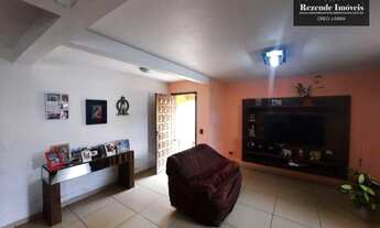 Imagem 2: Sobrado com 3 dormitórios à venda, 220 m² por R$ 890.000 - Fazendinha - Curitiba/PR