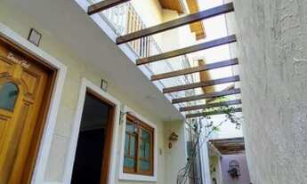 Imagem 1: SOBRADO EM CONDOMÍNIO FECHADO EM SANTA TERESINHA