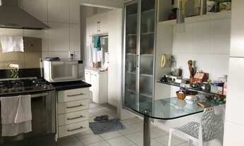 Imagem 2: Apartamento para venda tem 232 metros quadrados com 4 quartos em Pituba - Salvador - BA