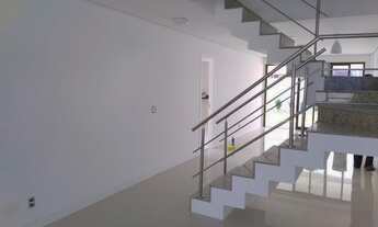 Imagem 3: Casa para venda tem 250 metros quadrados com 4 quartos