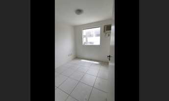 Imagem 4: Repasse Apartamento condomínio Praça das Palmeiras aceito carro