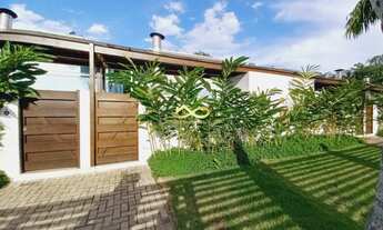 Imagem 2: Piscina privativa- 100m praia - 4 suítes