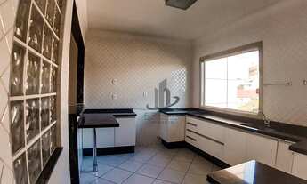 Imagem 4: Ótima Casa com 3 quartos à venda, 184 m² por R$ 660.000 - Jardim Amália - Volta Redonda/RJ