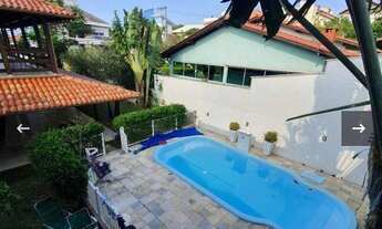 Imagem: Casa com 6 dormitórios à venda, 280 m²