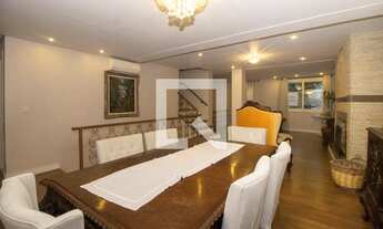 Imagem 4: Casa à Venda - Independência, 3 Quartos, 409 m2