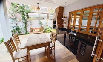 Imagem: 3 suítes- condomínio fechado-500m praia