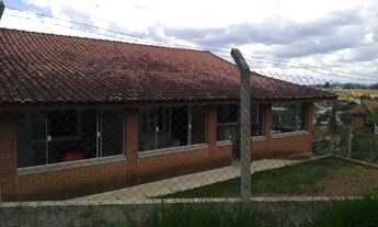 Imagem 2: Bela chácara com vista à venda em Pinhalzinho-SP. CÓD 2349