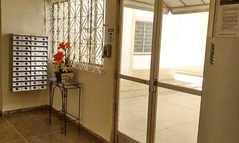 Imagem 2: Apto 2 qts com garagem - portão - água verde