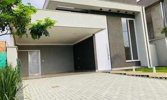 Imagem 6: Casa de condomínio para venda possui 150 metros quadrados com 3 quartos