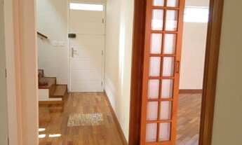 Imagem 4: SOBRADO COM VARANDA , Á VENDA!!!