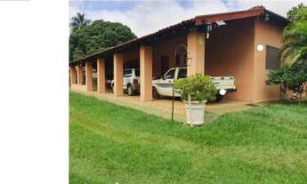 Imagem 3: Chácara para venda tem casa de 250 m² com 4 quartos, com área de 800m² na Estância Suiça