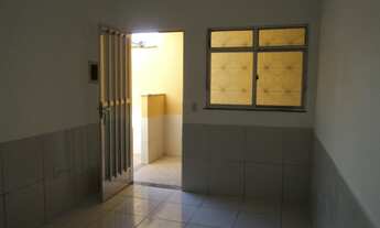Imagem 4: Casa de vila para aluguel possui 50 metros quadrados com 1 quarto em Realengo - Rio de Jan