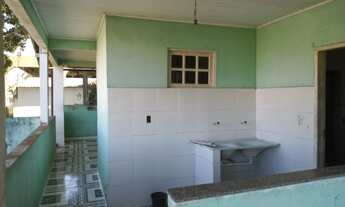 Imagem 2: Casas lineares de 1 e 2 quartos no mesmo terreno Rio das Ostras