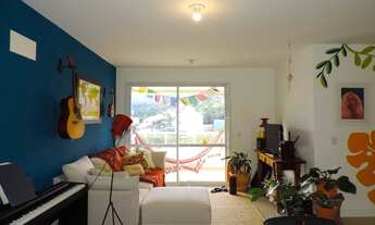 Imagem 2: Apartamento para venda possui 72 metros quadrados com 2 quartos em Pantanal - Florianópoli