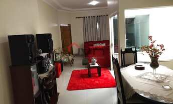 Imagem 2: Casa a venda com quatro garagens, três quartos com suíte Uberlândia MG