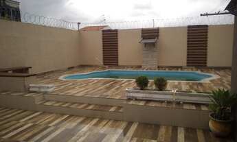 Imagem 2: Casa com piscina para venda com 275 m² com 3 quartos, 1 suíte em Vila Jundiaí - Mogi das C