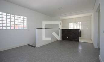 Imagem 2: Casa para Aluguel - Samambaia, 2 Quartos, 92 m2