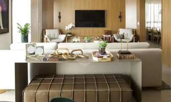 Imagem: Excelente apartamento, todo reformado, com