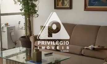 Imagem 5: Excelente apartamento 3 quartos, 2 vagas de garagem, com linda vista para Lagoa!