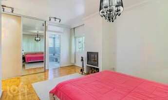 Imagem 4: Casa à venda Rua Germano Petersen Júnior, Auxiliadora - Porto Alegre