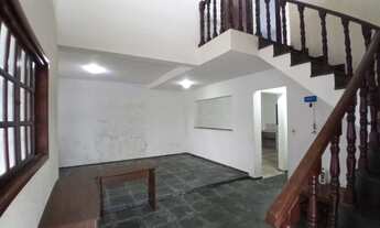 Imagem 3: Sobrado grande de esquina com 3 dormitórios - Lado Praia - Mongaguá