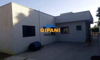 Imagem 2: CASA COM PISCINA A VENDA EM JAGUARIUNA