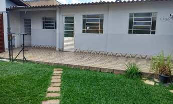 Imagem 3: Casa para aluguel possui 300 metros quadrados com 5 quartos