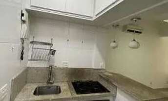 Imagem 7: Leblon - Rua Dr. Marquês de Canário - 40m² - 1 quarto - 1 banheiro com box blindex - 1 vag