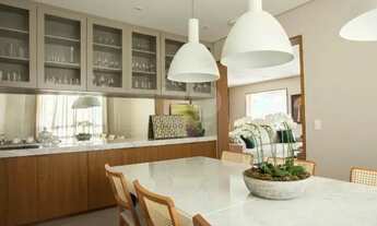 Imagem 4: Excelente apartamento, todo reformado, com 227 m2, 4 quartos (3 suítes) e 3 vagas, na Vila