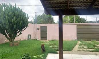 Imagem: Casa com piscina aquecida e terreno de 362