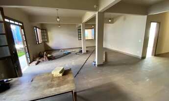 Imagem 4: Casa com 4 dormitórios para alugar, 450 m² por R$ 4.000/mês - Juliana - Belo Horizonte/MG