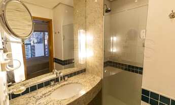 Imagem 7: Flat entre o Jardins e Paraíso ideal para moradia de longo prazo apartamento com varanda