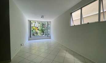 Imagem 5: Apartamento para venda com 132 metros quadrados com 3 quartos em Laranjeiras - Rio de Jane