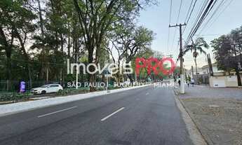 Imagem 2: Em frente ao Parque ibirapuera, 403m de terreno, 15 de frente