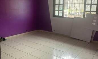 Imagem 2: Casa para aluguel possui 50 metros quadrados com 2 quartos em Parque Taipas - São Paulo