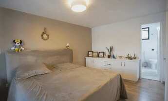 Imagem 7: Casa para venda com 300 metros quadrados com 3 quartos em Santo Inácio - Curitiba - PR