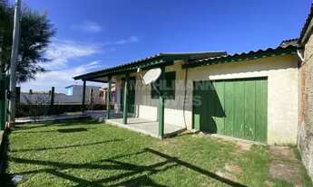 Imagem 3: Casa mista com 2 dormitórios no centro de Magistério