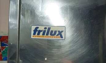 Imagem: Geladeira industrial