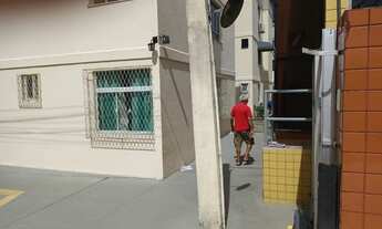 Imagem 4: Vende-se apartamento no bairro de Capim Macio com 74 metros quadrados com 3 quartos!