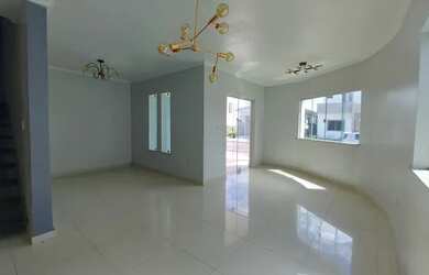 Imagem 3: Alugo casa no Condomínio Cidade Jardim 2, com 5 quartos sendo 2 suítes - av. Augusto Monte