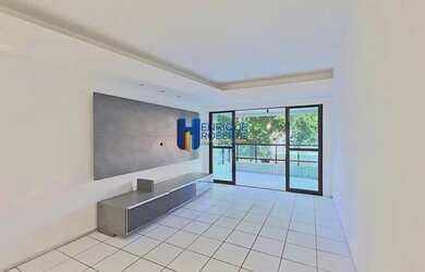 Imagem 2: Alugo apartamento com armários planejados e 125 metros, 3 quartos (1 suíte) + 2 vagas