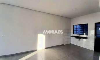 Imagem 3: Casa com 2 quartos à venda, 180 m² por R$ 220.000 - Conj Habit Maria Helena Pereira Bertol