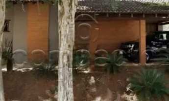 Imagem 3: Casa com 4 Quartos e Piscina - Jardim Tarraf