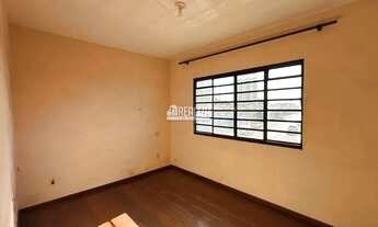 Imagem 6: Casa com 3 Quarto(s) e 3 banheiro(s) para Alugar, 244 m² por R$ 4939 / Mês